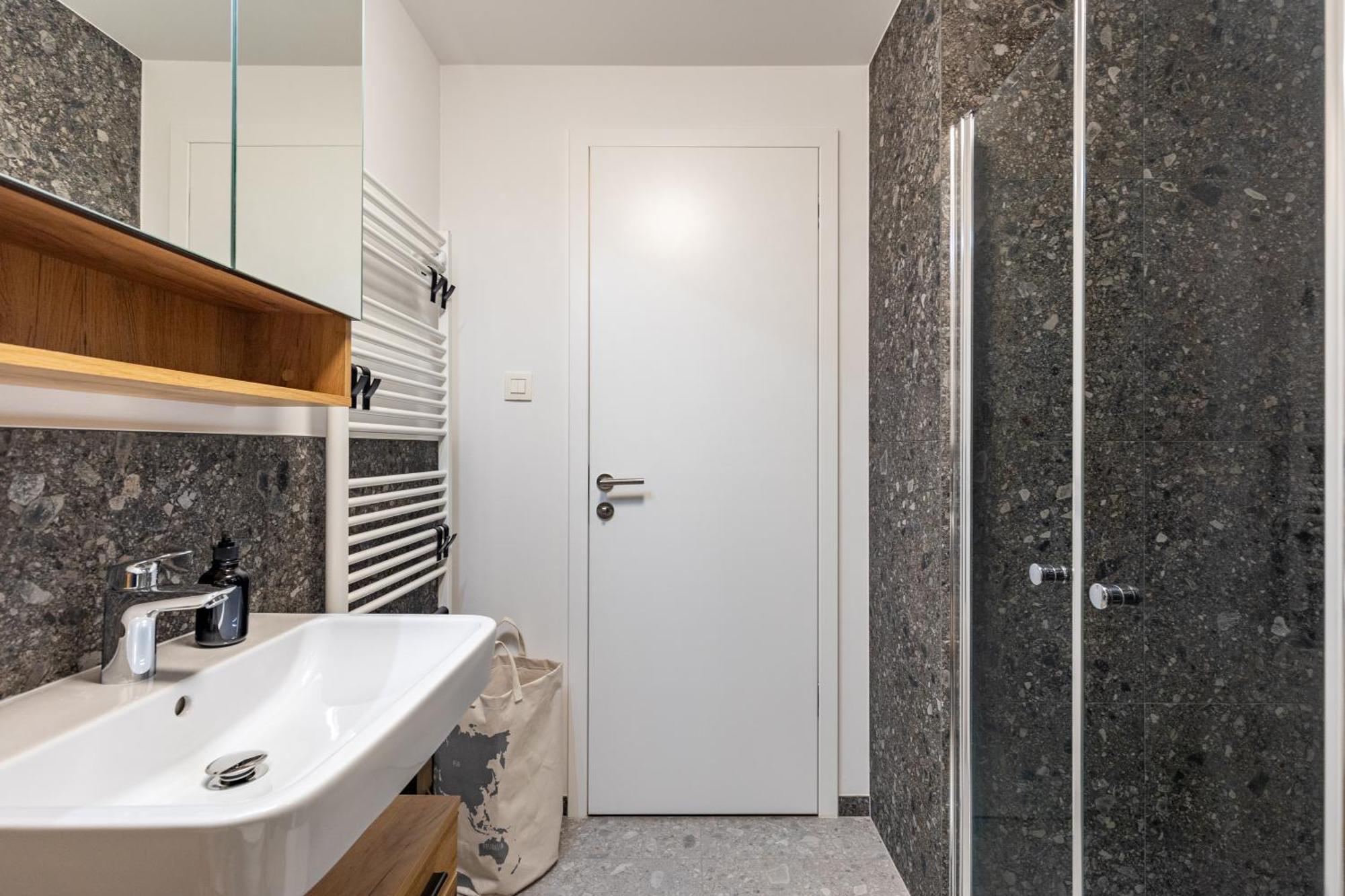 Bnb Slovakia Guthaus 64D Bratislava Exterior photo